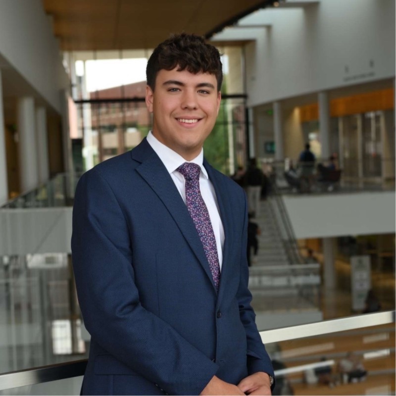 Alexander Juarez headshot