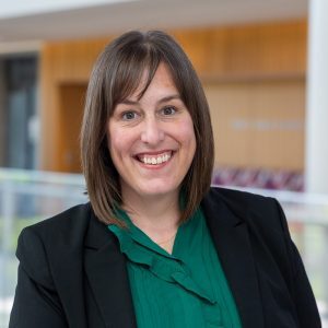 Beth Hammond headshot