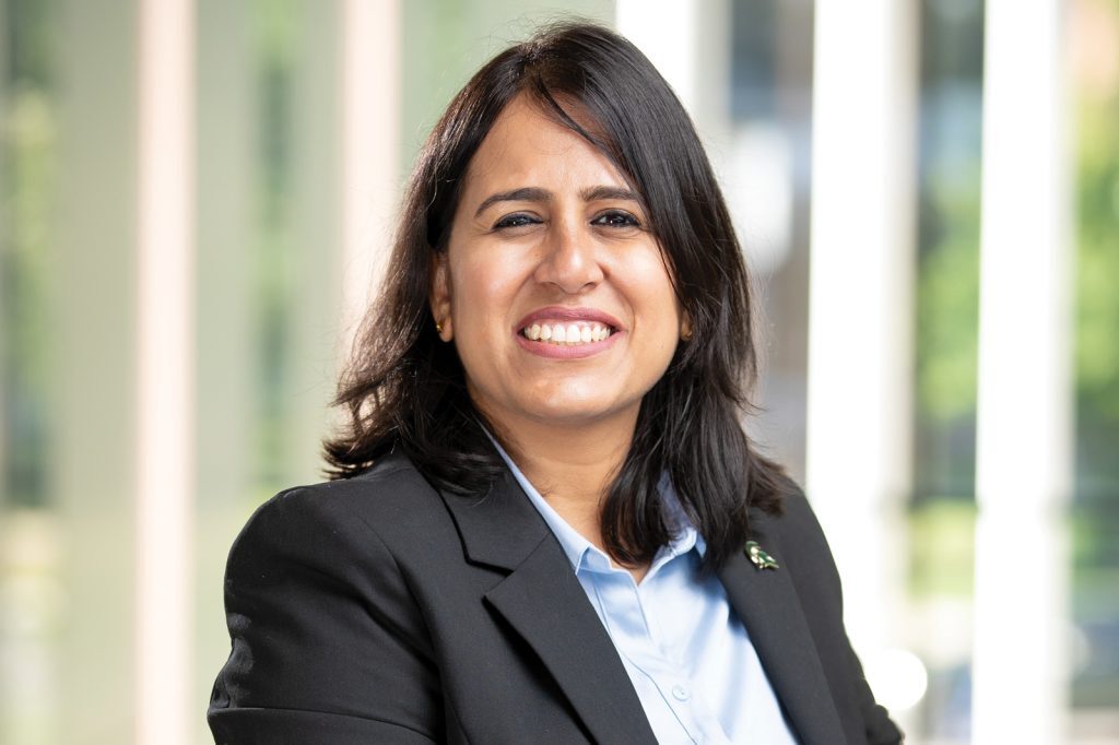 Pratyusha Malhotra headshot