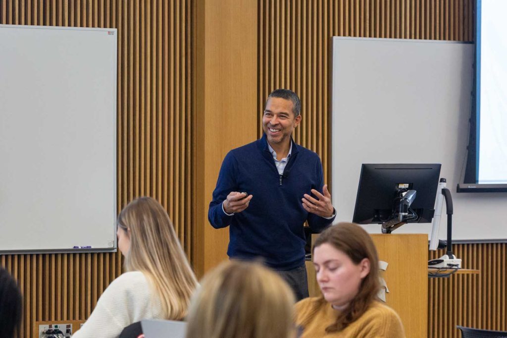 Simon Whitelocke addresses students by speaking in the Pung Series.