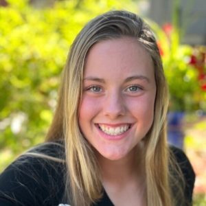 Francesca Meeder headshot