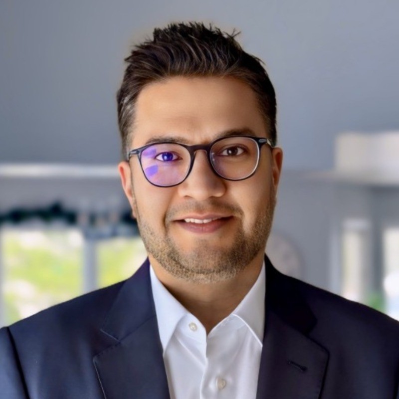 tino sida EMBA headshot