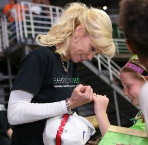 Suzy Merchant and an empowHER attendee