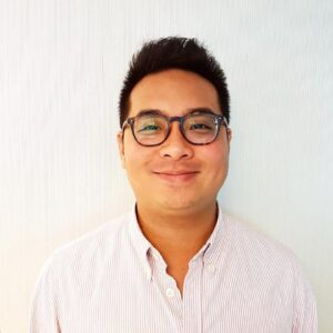Professional headshot of Broad alumnus Calvin Lai