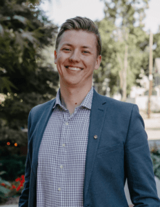 Headshot of Neil Hoskins, supply chain management junior