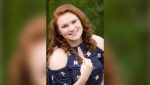 Headshot of Linsey Nichols